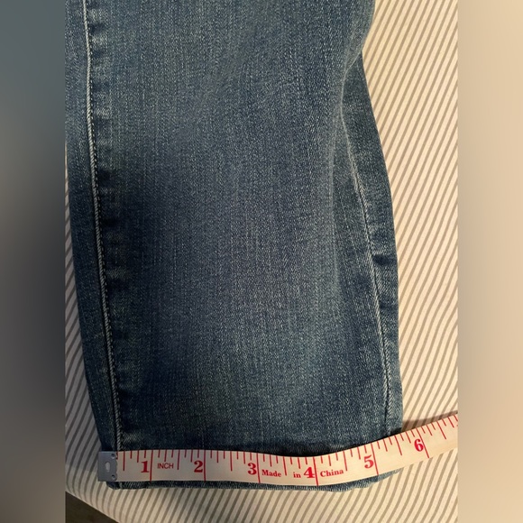 Tommy Hilfiger Jeans - Picture 7 of 10